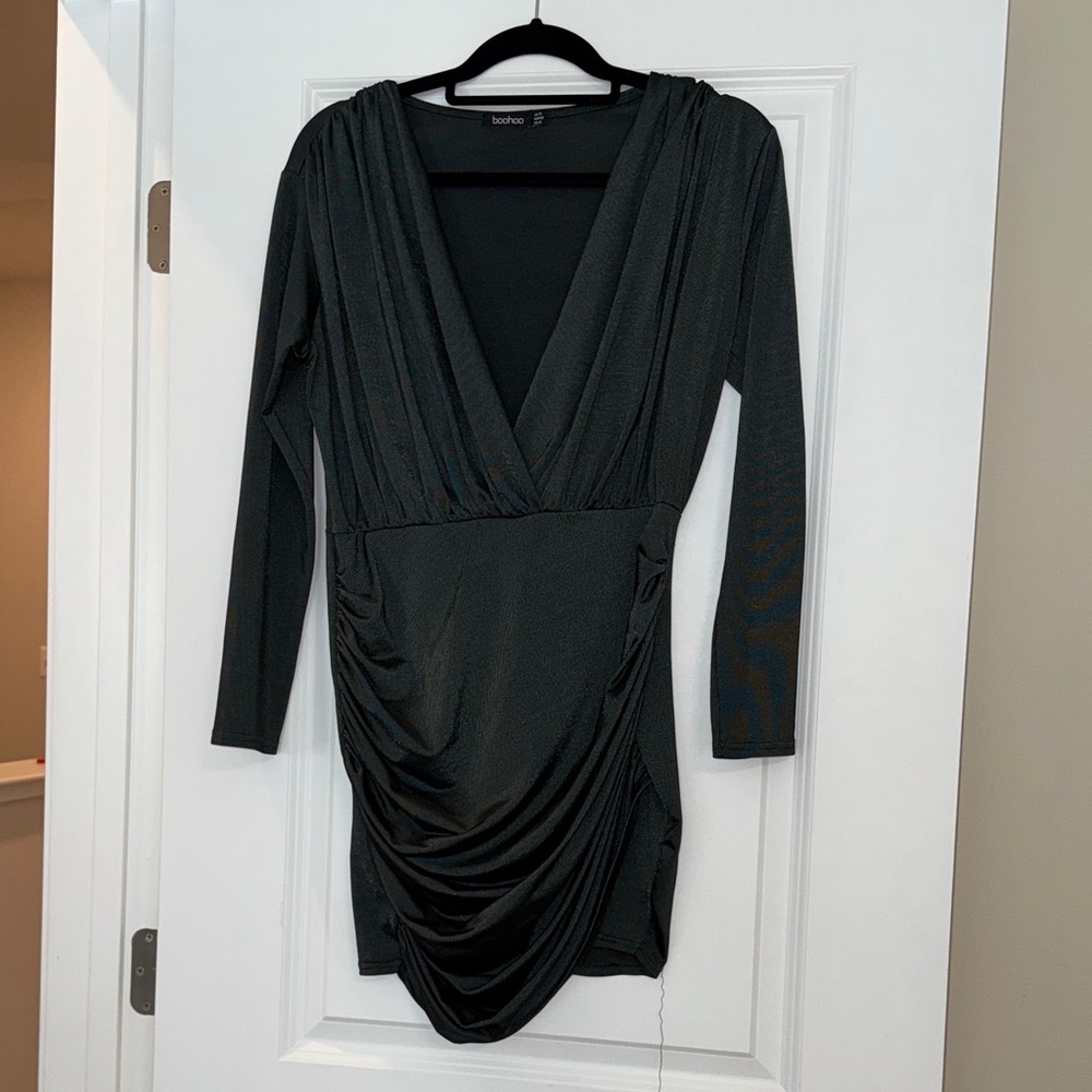 Boohoo Green Long Sleeve Dress